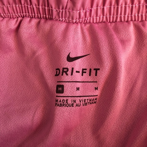 NIKE | Tempo Shorts - Picture 4 of 10